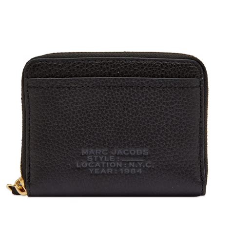 marc jacobs mens wallets|marc jacobs top zip wallet.